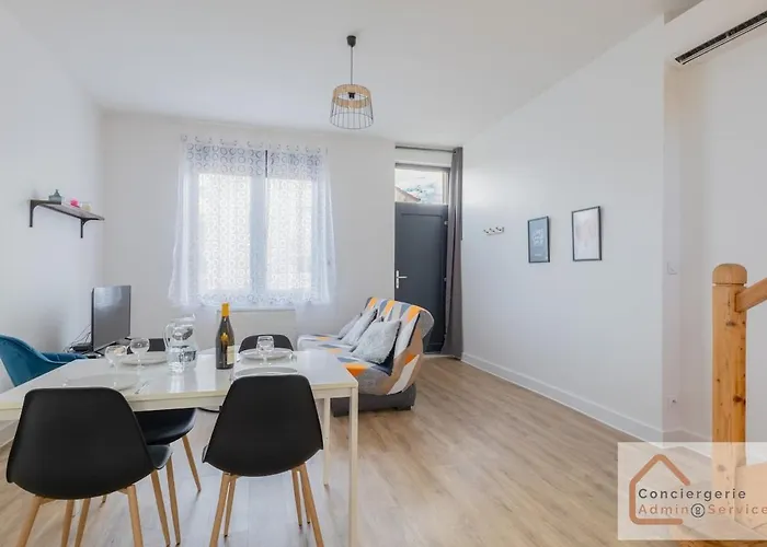Agreable Maisonnette A Proximite D'eurexpo Apartment