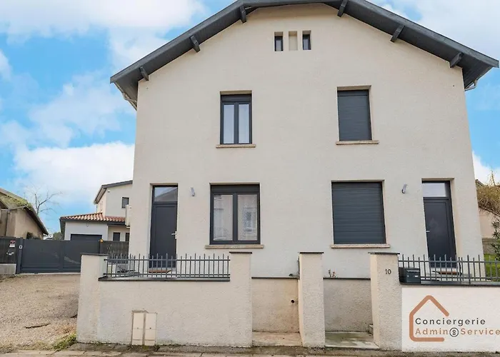Agreable Maisonnette A Proximite D'eurexpo *