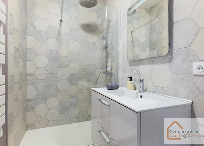 Agreable Maisonnette A Proximite D'eurexpo Apartment